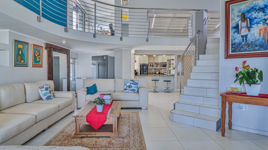 4 Bedroom Property for Sale in Perlemoenbaai Western Cape